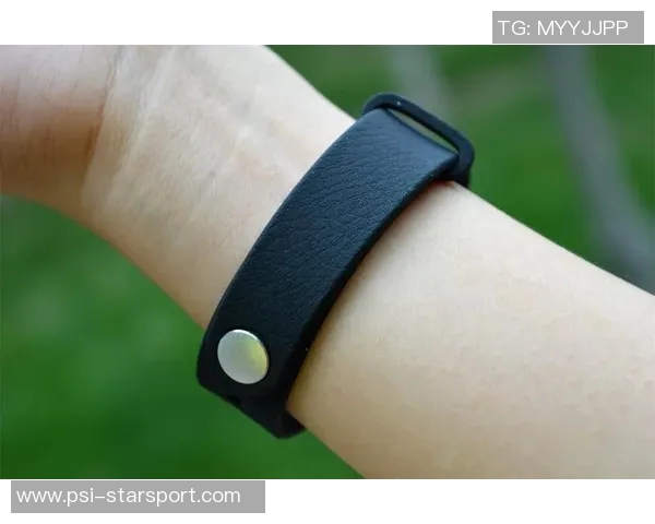 探索篮球手环的魅力与功能，提升运动表现的时尚配件推荐